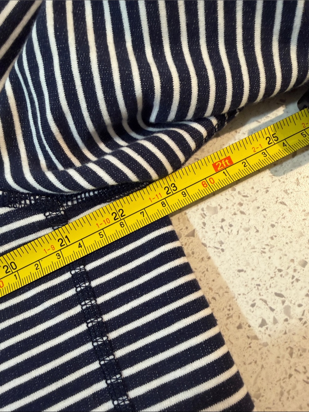 J Crew Performance Men’s Striped 1/4 Zip Sweater Size L Workout Casual Stretch - Picture 6 of 7